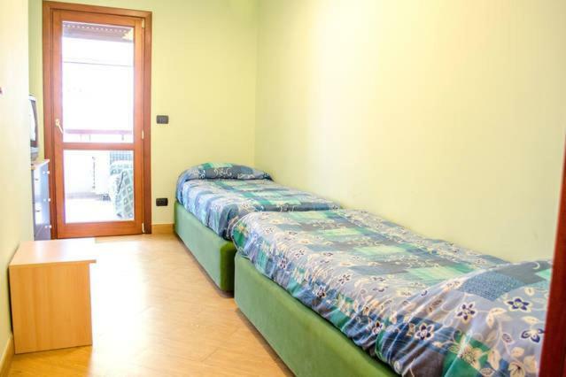 Reggio Central House Low Cost Per 4 Reggio di Calabria Exterior foto