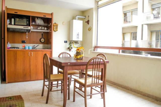 Reggio Central House Low Cost Per 4 Reggio di Calabria Exterior foto